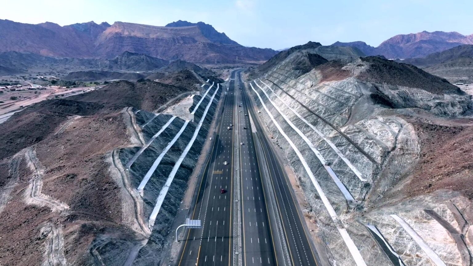 The Ministry of Transport, Communications and Information Technology opened the Rusayl – Bidbid Road Expansion Project