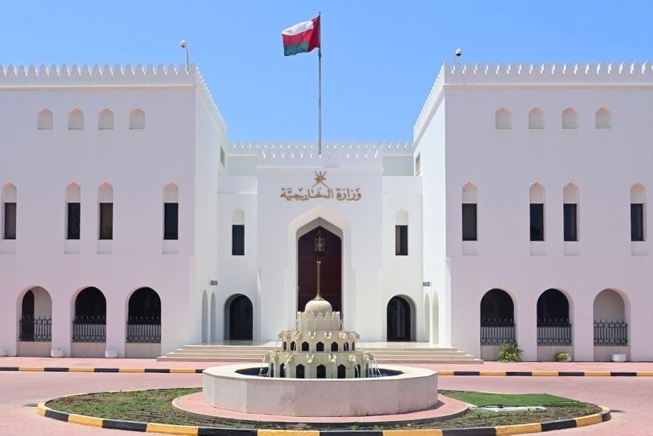 Oman Sounds the Alarm: Yemen’s Humanitarian Crisis Deepens Amid Escalating Violence