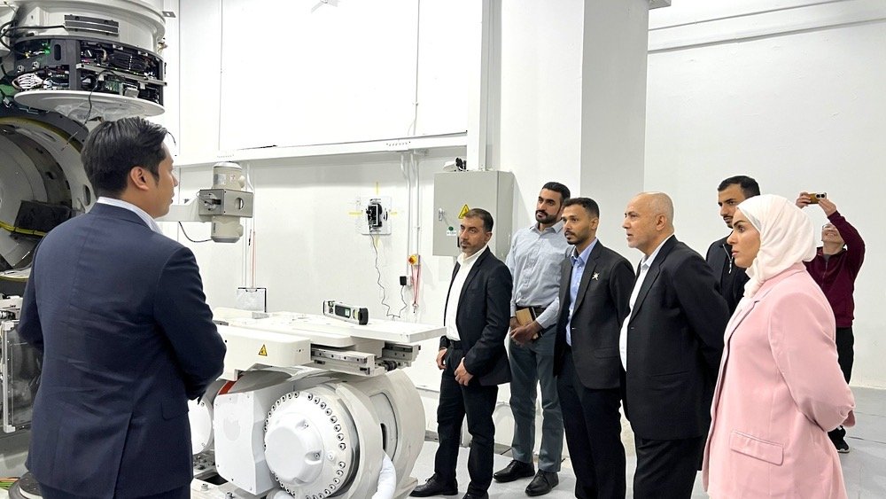 Oman Explores High-Tech Pharmaceutical Investment Opportunities with China