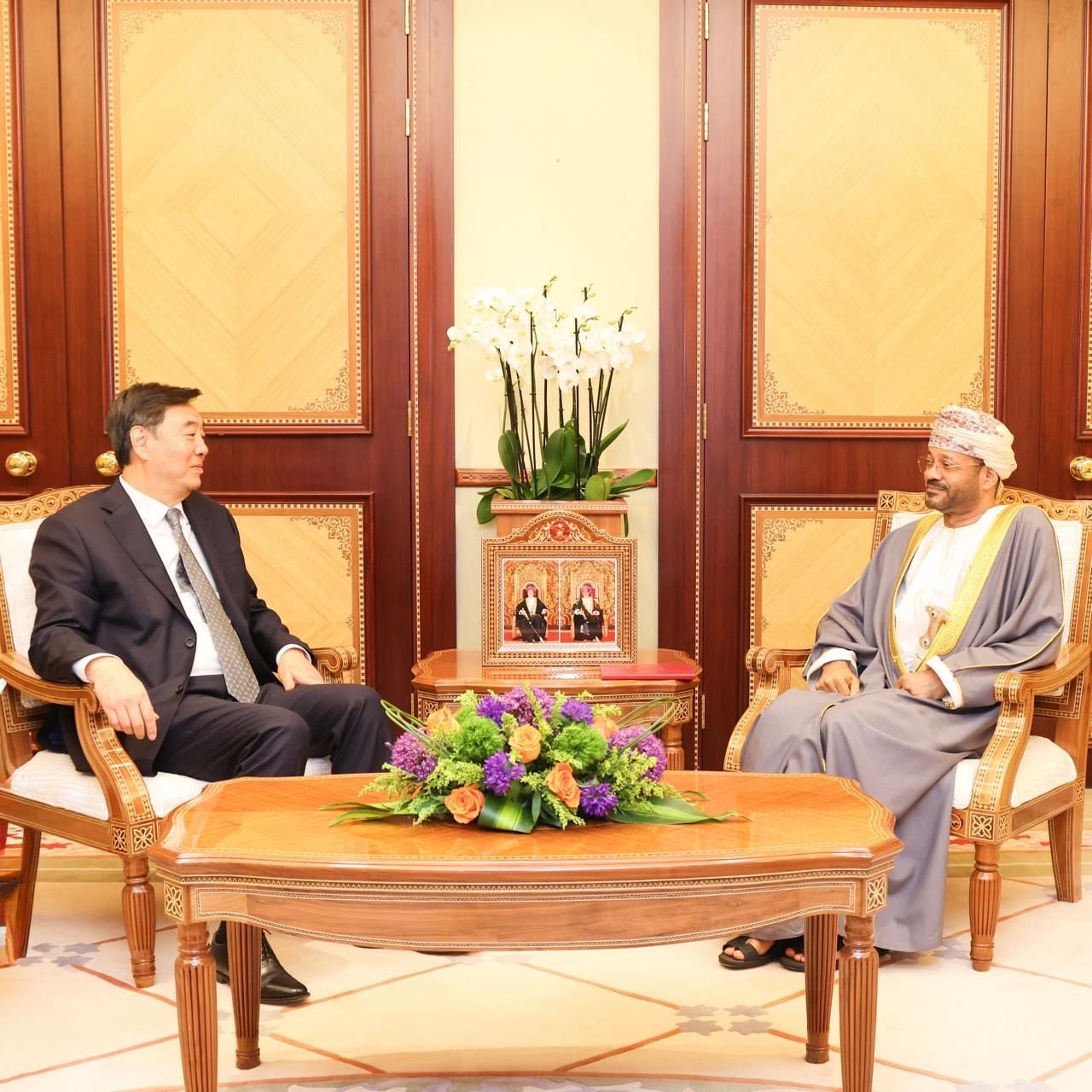 Oman and China Reaffirm Strategic Ties in High-Level Diplomatic Meeting